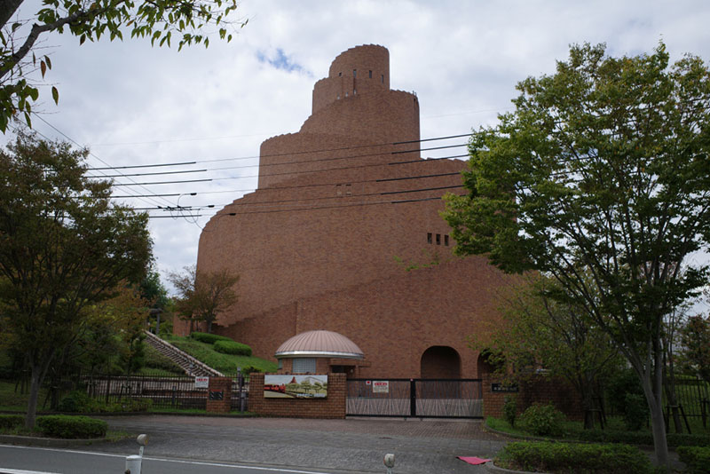 8.�ޗǐ����{��