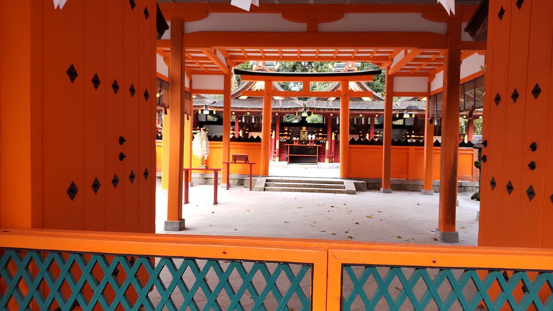 10.吉田神社・本堂（春日造）