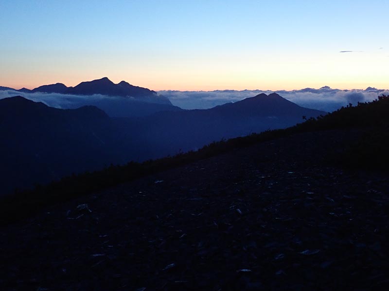4.夜明けの鹿島槍