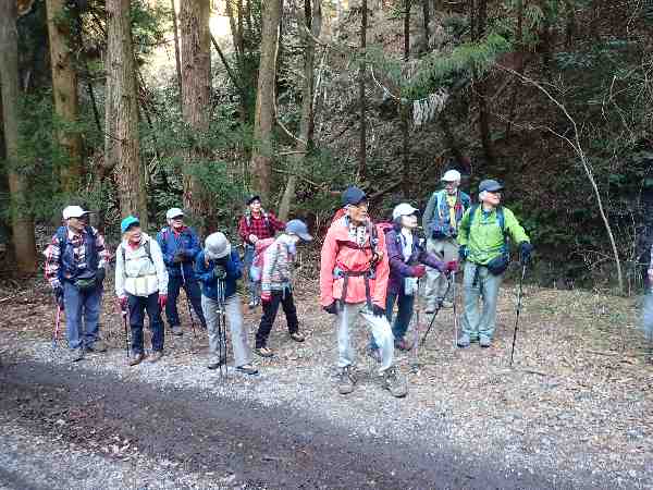 6.万灯呂展望台口　お先に失礼。