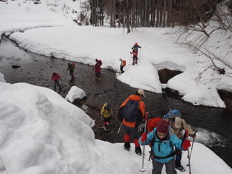 10.渡らねば着かぬ