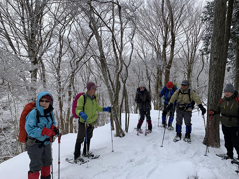 1.稜線に登って