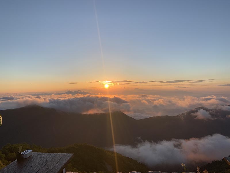 16.おはよう！今日も天気が良い