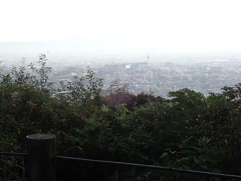 5.将軍塚で軽食タイム