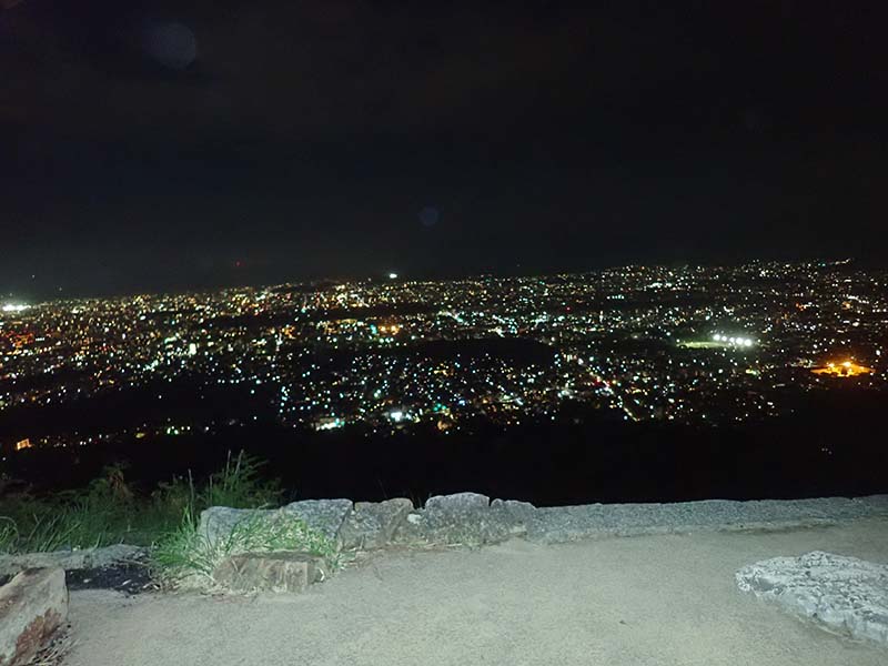 9.火床より京都の夜景