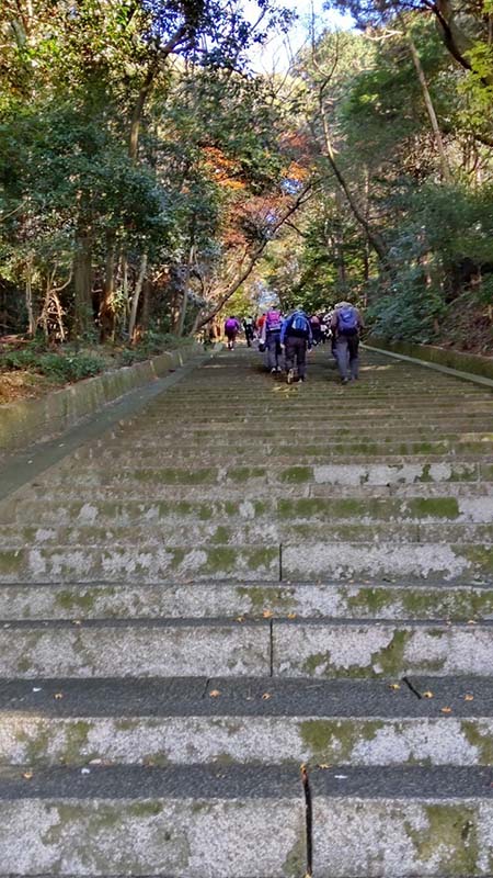 14.豊国廟迄562段の長い階段