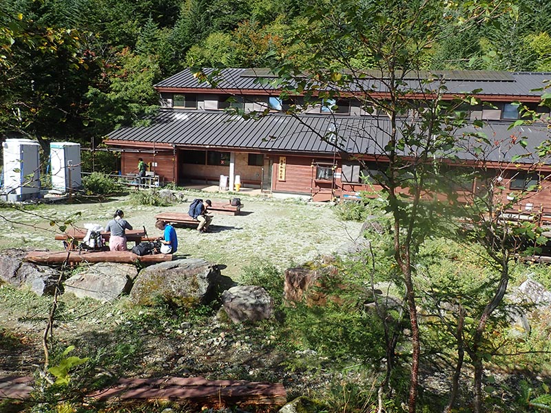 4.白根御池山荘