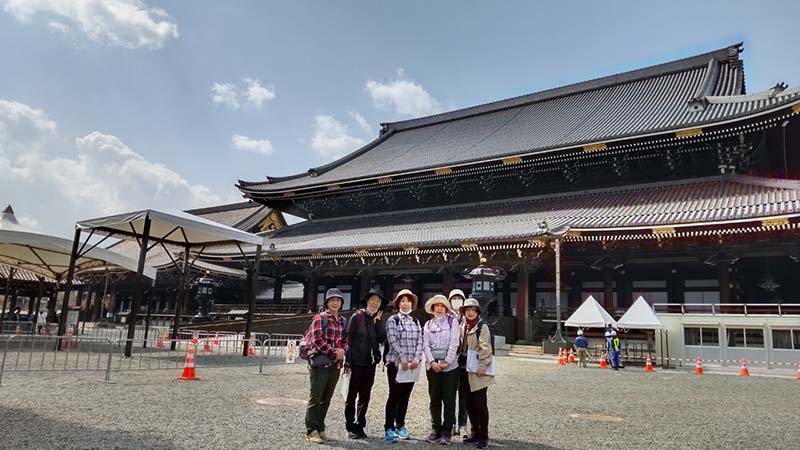 12.女子会　　東本願寺
