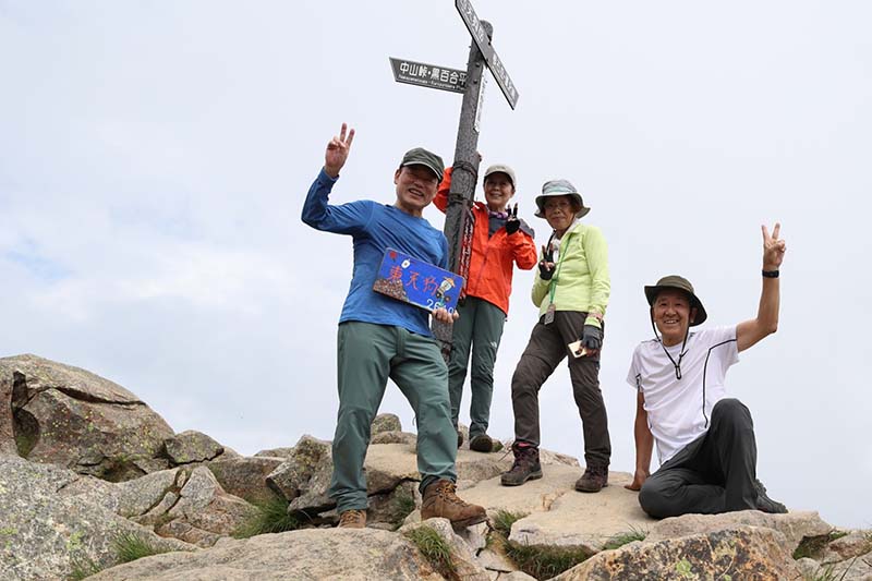 8.東天狗岳頂上