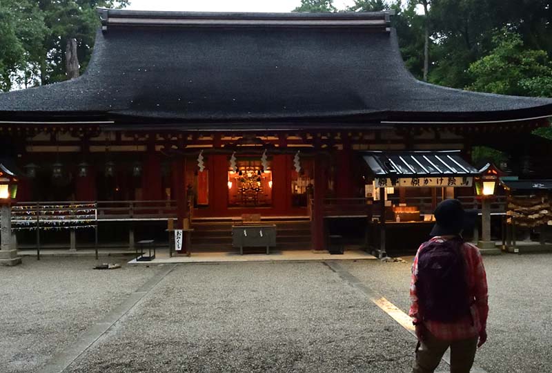 10.石上神社