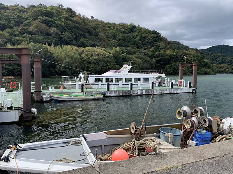 1.沖島への連絡船