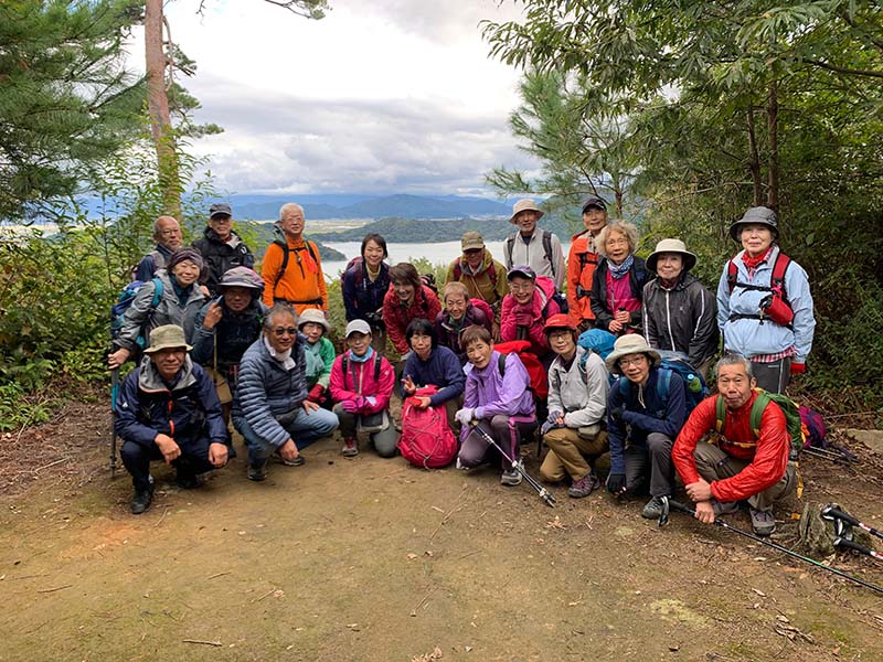 6.尾山の見晴らし台にて
