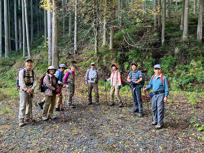 1.城山登山口から登山開始