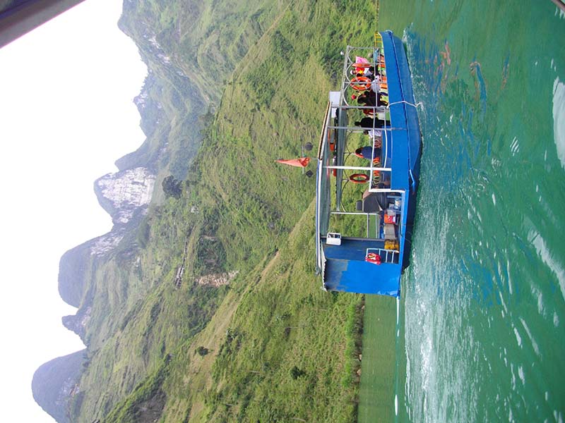 19.ニョークェ川下り