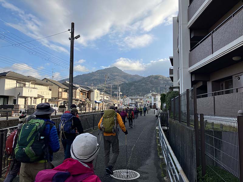 1.これから登る比叡山