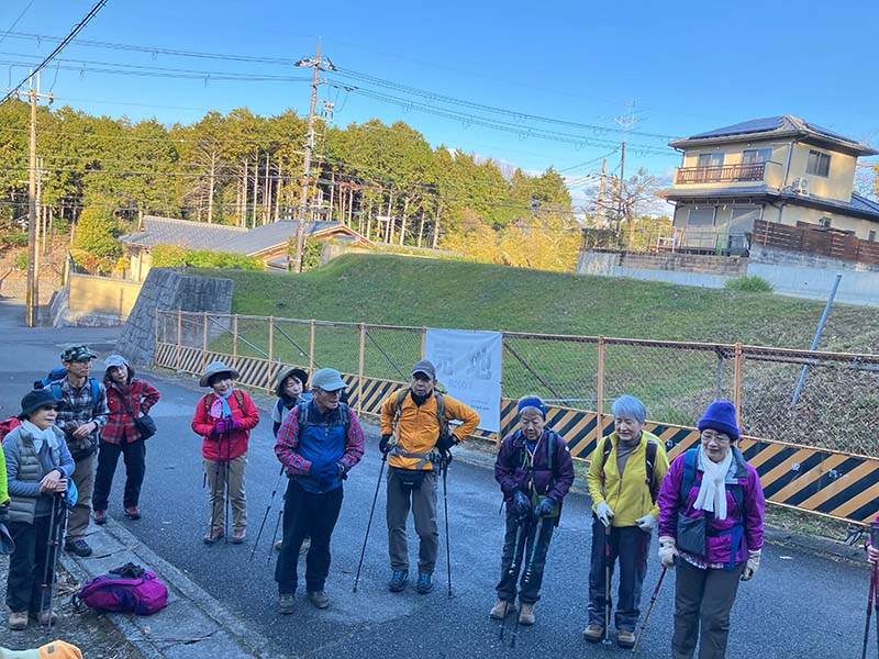 2.梅谷登山口で