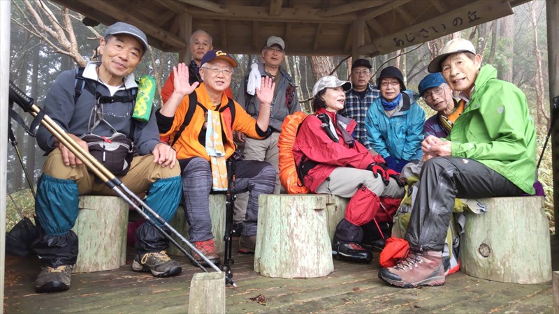 5.アジサイの丘の休憩舎