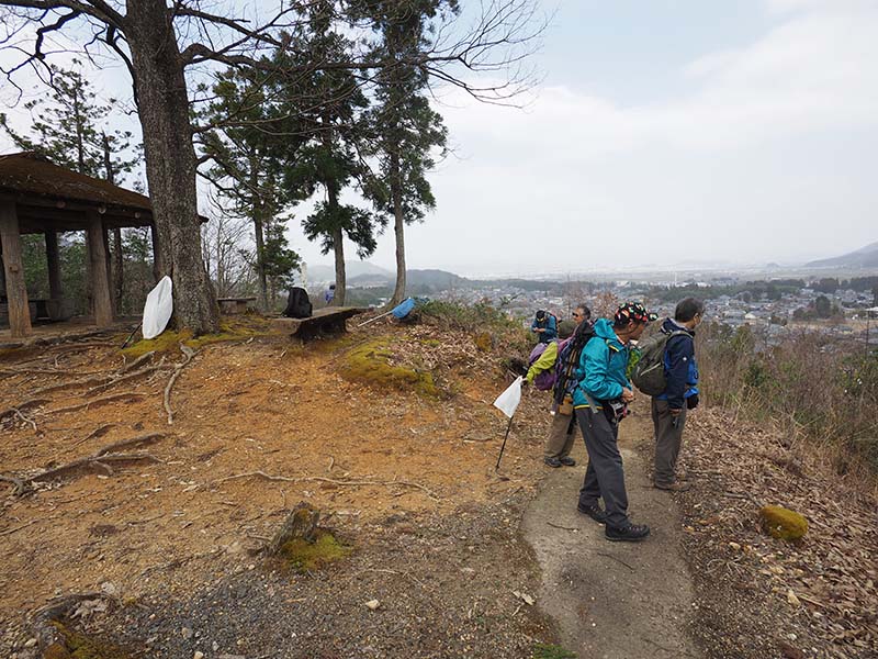 3.倶利曽展望台（砦跡）