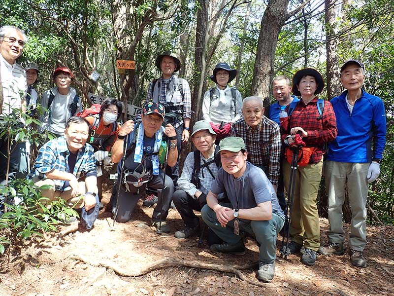 7.矢筈ヶ岳山頂集合写真