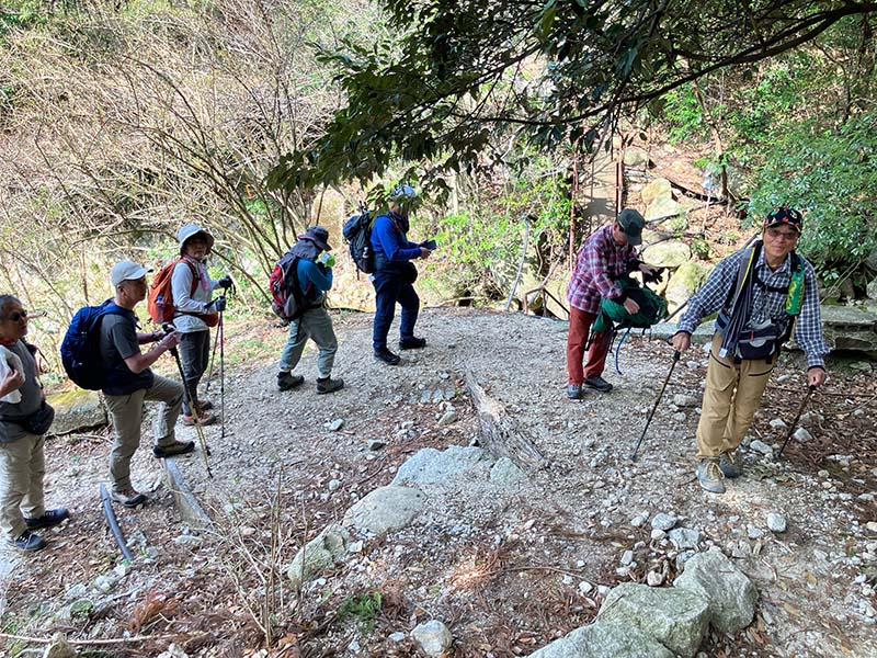 1.中道登山口から出発