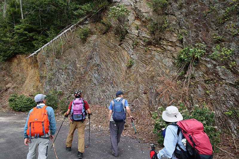 4.どうやってできたの？